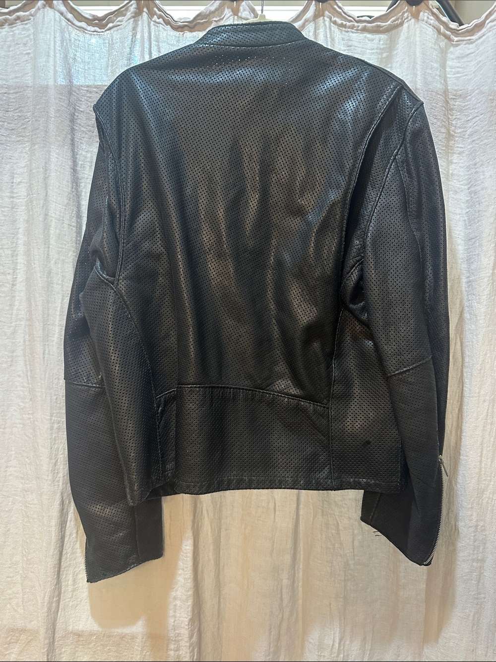 Vintage 1990’s Kerr Leather Men's Black Perforated Leather Performance Jacket - Picture 3 of 12